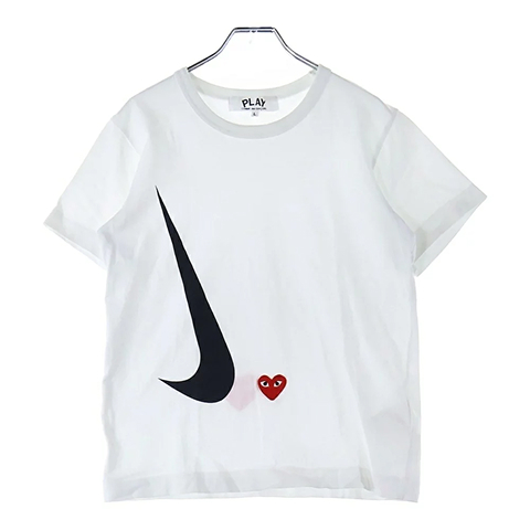 ×PLAY COMME des GARCONS プレイコムデギャルソン フロント ロゴプリント 半袖Tシャツ カットソー